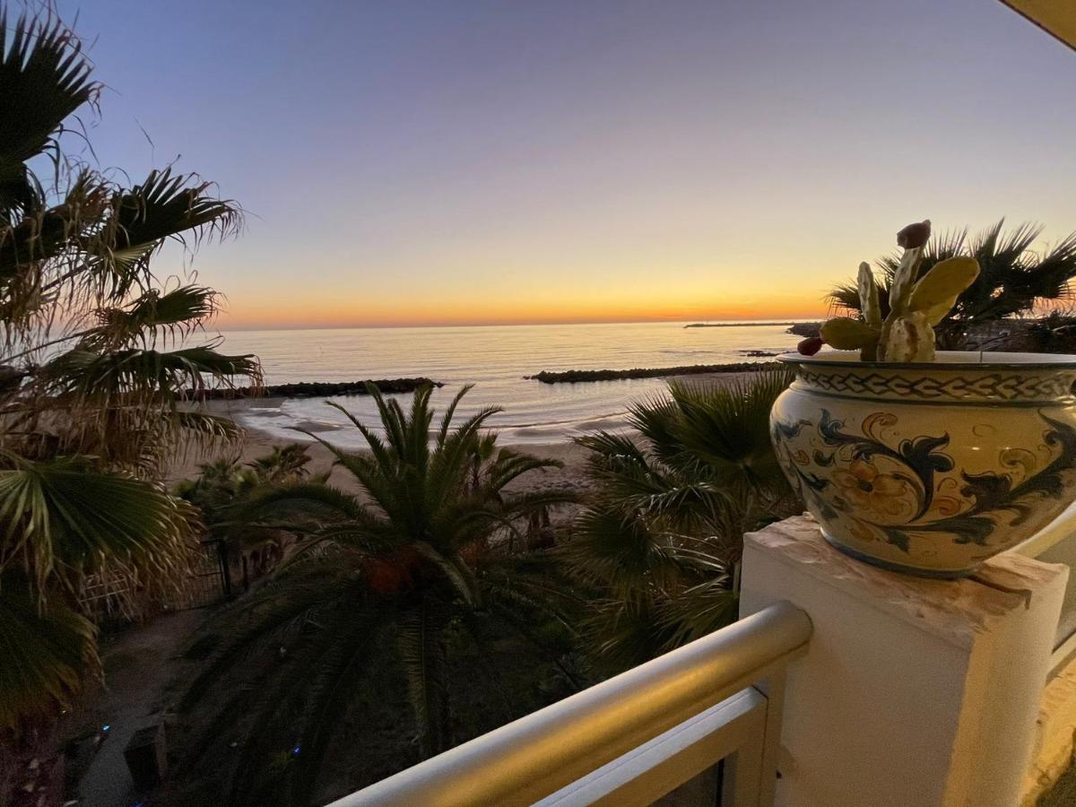 Hotel Sul Mare Al Gabbiano Scoglitti Eksteriør bilde