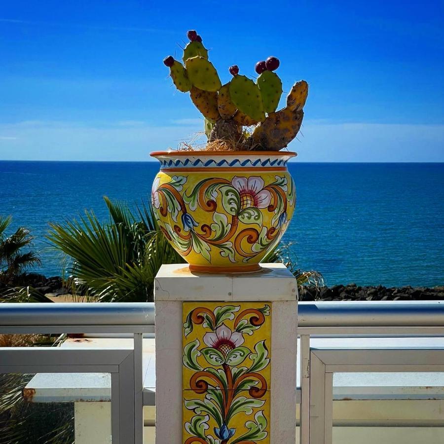 Hotel Sul Mare Al Gabbiano Scoglitti Eksteriør bilde