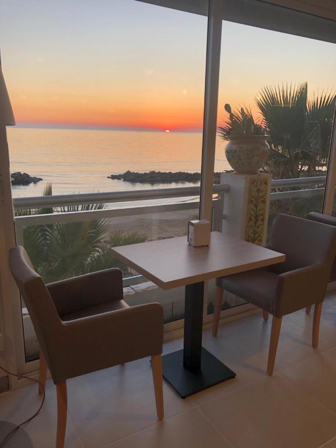 Hotel Sul Mare Al Gabbiano Scoglitti Eksteriør bilde
